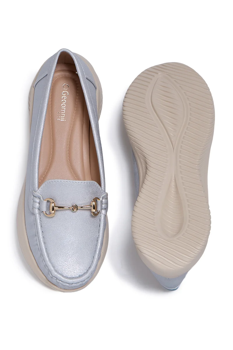 Geoomnii SILVER Geoomnii Closed Flat Shoes for Women – Comfortable Slip-On Ballet Flats for Office, Daily Wear & Casual Use for Women | Best Price UAE